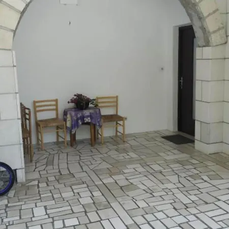One Bedroom With Balcony A3 شقة *